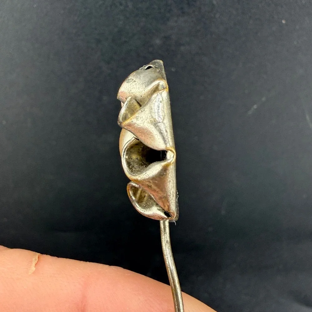 Vintage Stick Pin Silver Tone Flower Faux Pearl Textured Lapel READ